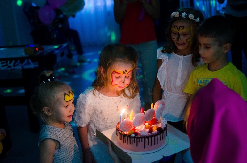 Досуговый центр "White Home"